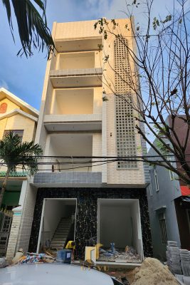 Công trình thi công hoàn thiện biệt thự của nhà anh Lâm