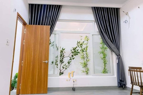 Nhà phố 2 tầng gọn gàng, thông minh - nhà anh Đại Cửa sổ nhà anh Đại