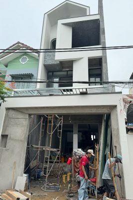 Khu vực mặt tiền nhà anh anh Vũ SG