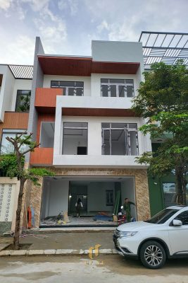 Khu vực mặt tiền nhà cô Cường