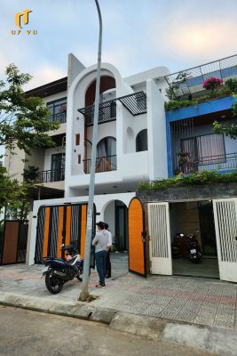 Nhà anh Quang - Mặt tiền nhìn từ xa