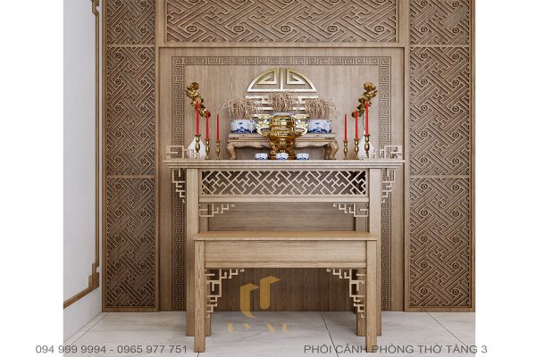 Khu vực bàn thờ được làm bằng gỗ với những hoạ tiết đơn giản, tinh tế