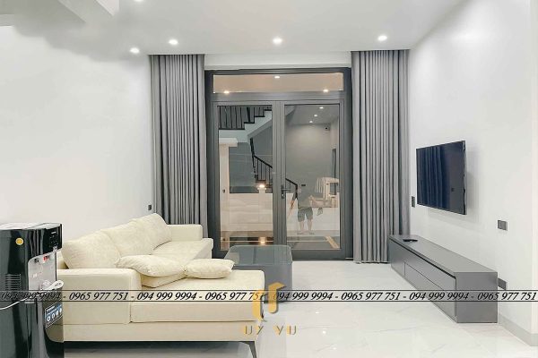 Phòng khách biệt thự nhà chị Hương