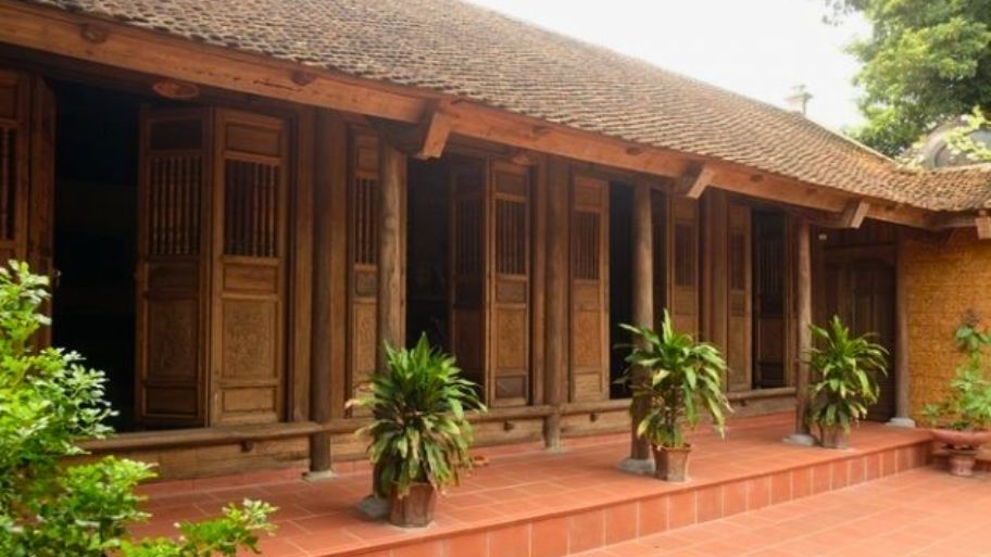 Nhà ngói 5 gian với những đường nét tinh xảo