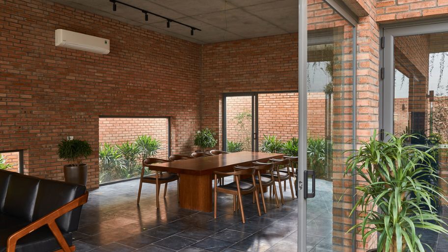 Thiết kế hiện đại Mạo Khê House