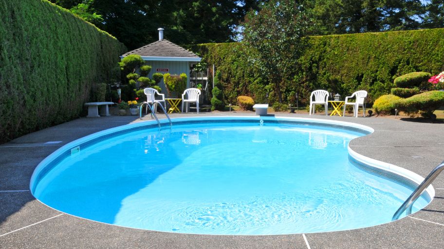 Thiết kế hồ bơi mini theo phong cách châu Á