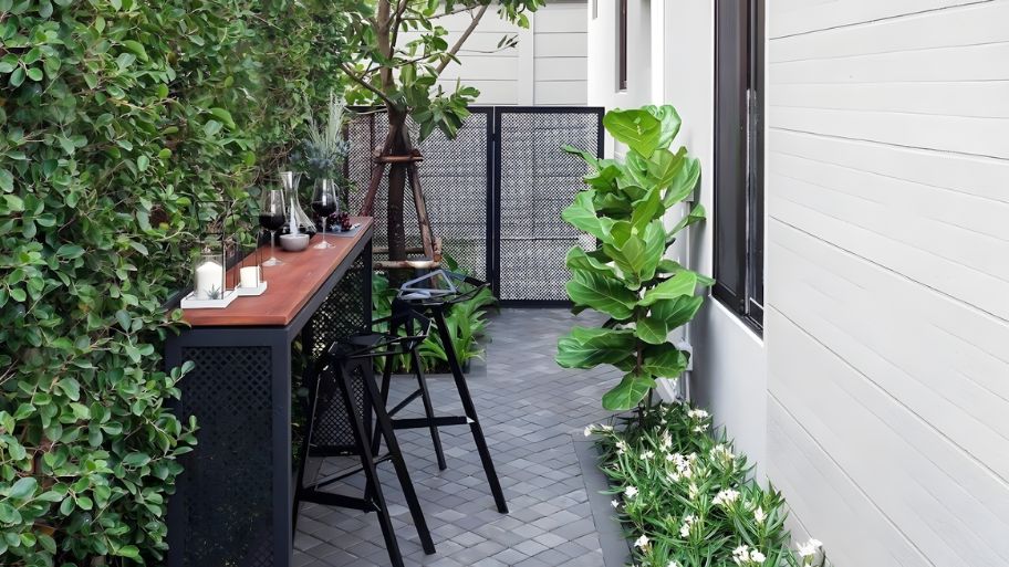 Thiết kế góc nghỉ ngơi nhỏ xinh dọc lối đi