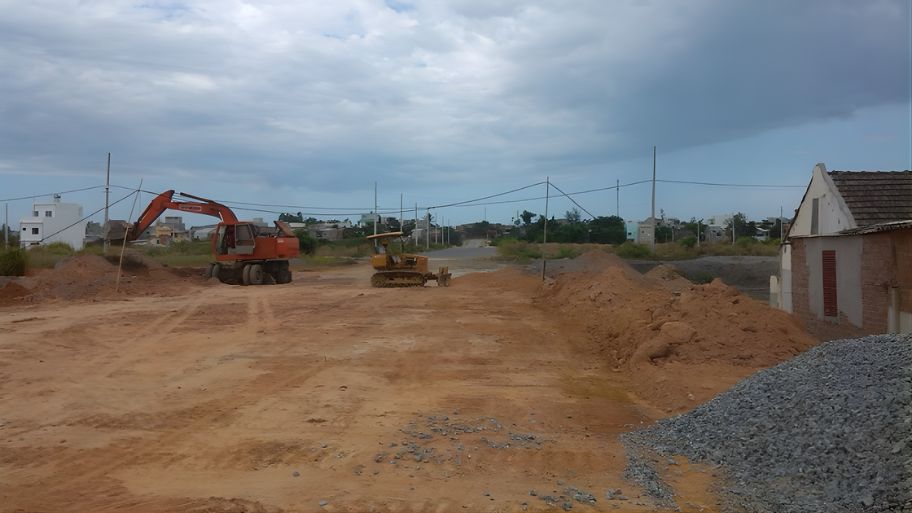 Chuẩn bị mặt bằng trước thi công móng cọc