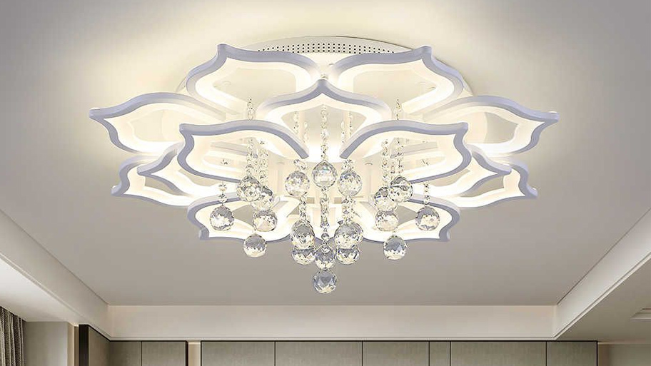 Danh sách đồ trang trí phòng khách giúp nâng cấp không gian sống ngay lập tức Đèn trang trí phù hợp cho phòng khách