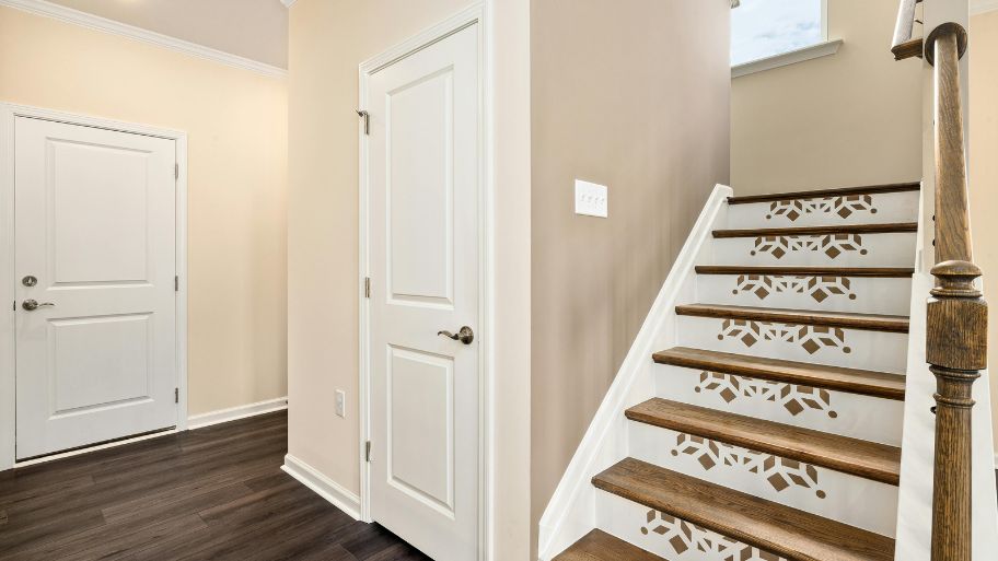 Thiết kế cầu thang cuối nhà đảm bảo sự an toàn