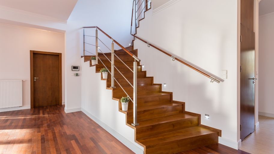 Thiết kế cầu thang cuối nhà là gì