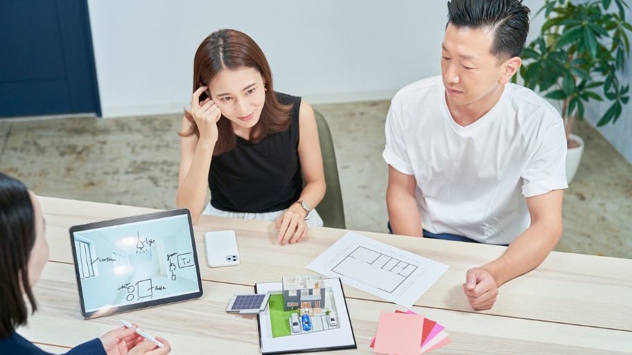 Tiếp nhận nhu cầu và tư vấn thiết kế ban đầu