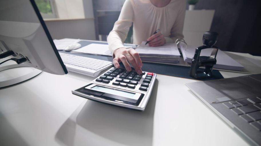 Gợi ý 7 mẫu thiết kế nhà 1 trệt 1 lầu 7x15 đẹp, tối ưu công năng Chi phí phát sinh