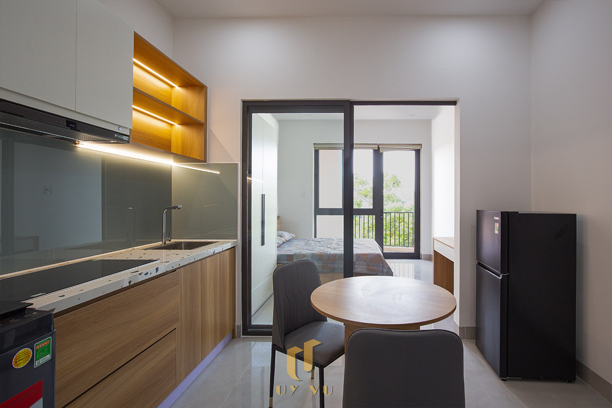 Mỡ Apartment – Căn Hộ Cho Thuê Đà Nẵng Hiện Đại, Tối Ưu 7-Không gian sinh hoạt căn hộ Mỡ Apartment liên thông phòng ngủ thoáng đãng