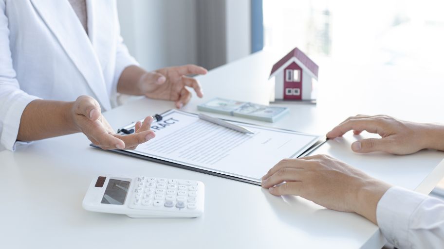 Đặt cọc thuê căn hộ bao nhiêu là hợp lý? Người đi thuê cần lưu ý gì Trường hợp có thể đàm phán giảm cọc